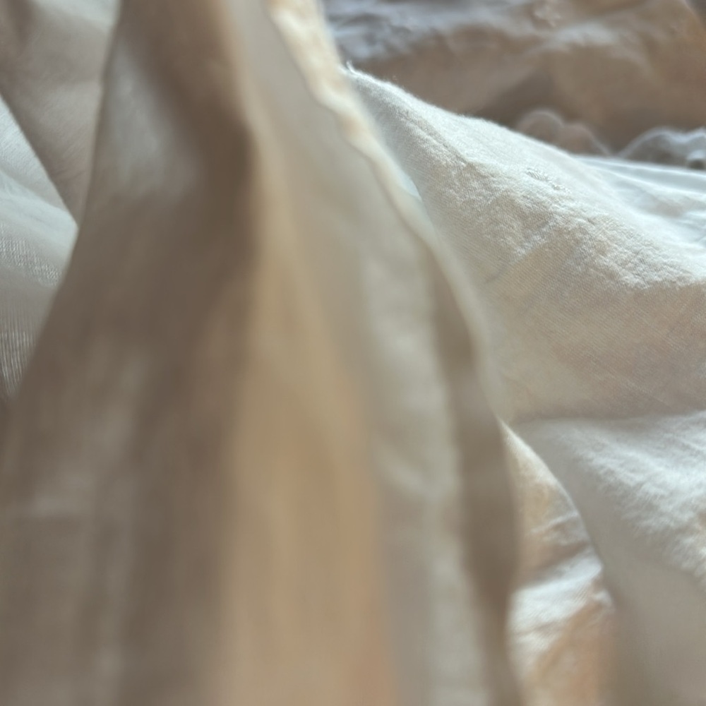 Old Navy White Ruffled dress with lace detail - Picture 10 of 10